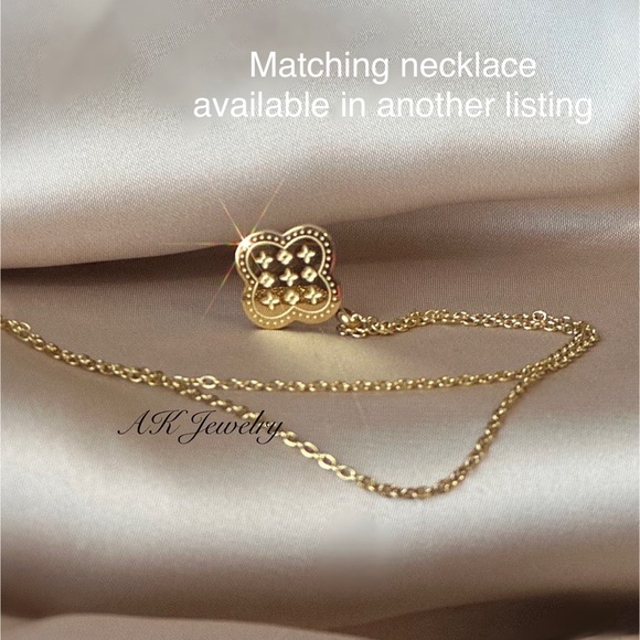 💎18k BRACELET Gold Clover 5 Motifs Flower Bracelet Etched Gold Plated - Picture 7 of 7